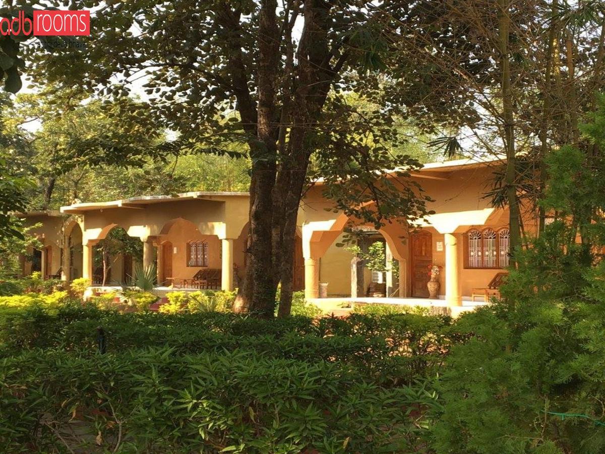 Adb Rooms Ashoka Resort Tāla Εξωτερικό φωτογραφία